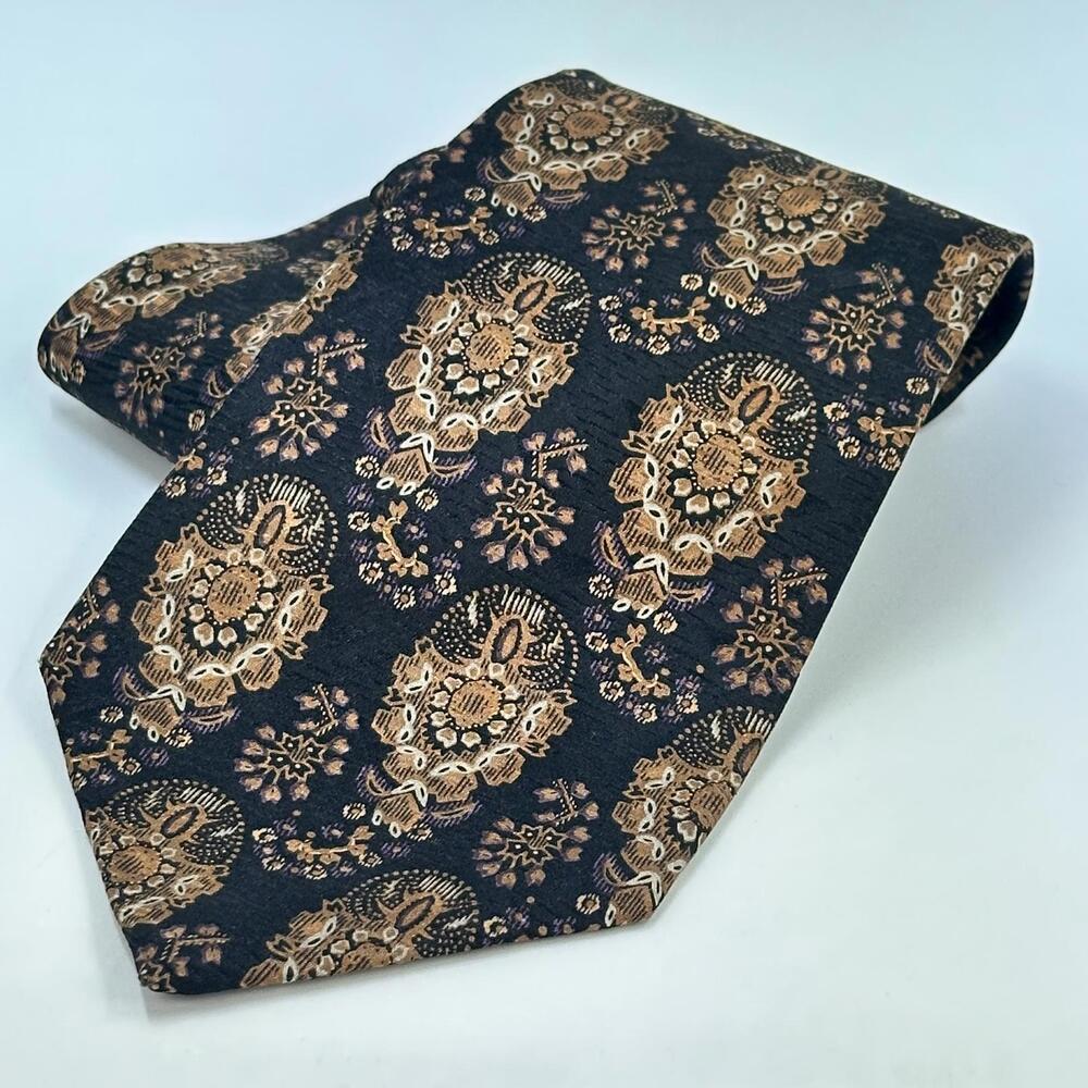 The Metropolitan Museum of Art Men's Tie with Brown Pattern on Black Background